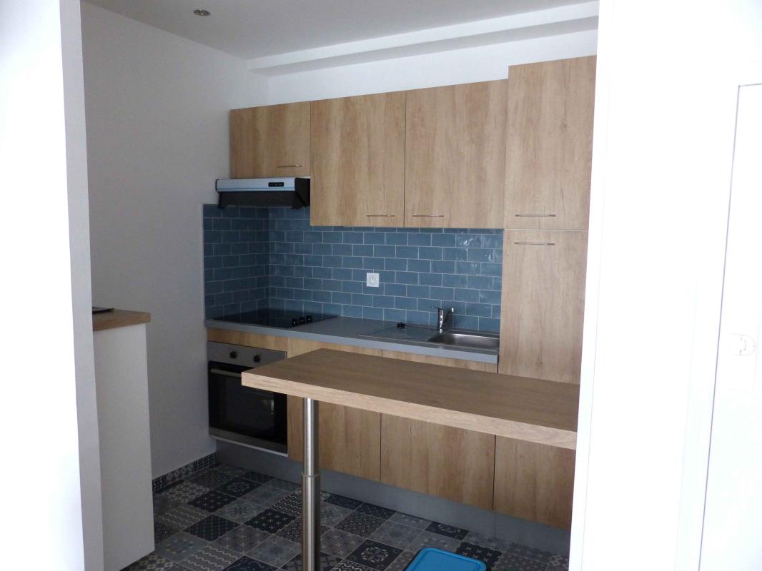 Appartement - 1er étage - 47,29 m2 - 2 pièces - Meublé - Photo 4