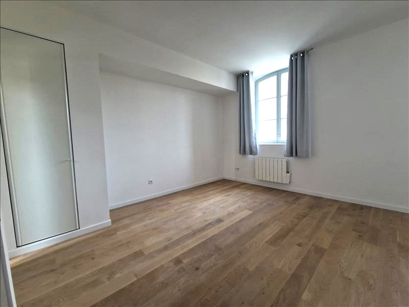 Appartement - 1er étage - 29,20 m2 - 1 pièce - Non meublé - Photo 5