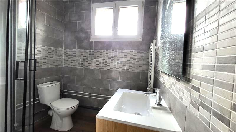 Appartement - 2ème étage - 21.26 m2 - 1 pièce - Vide - Photo 4