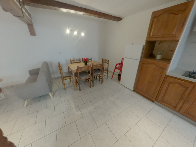 Maison rénovée - 60 m2 - 3 pièces - Meublé - Photo 2