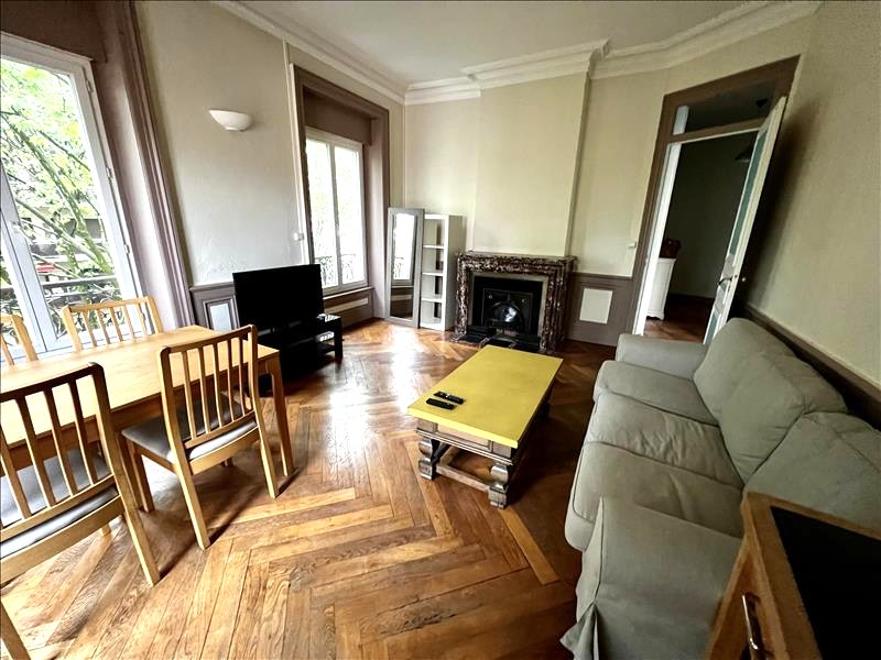 Appartement - 4ème étage - 64.26 m2 - 3 pièces - Meublé - Photo 2