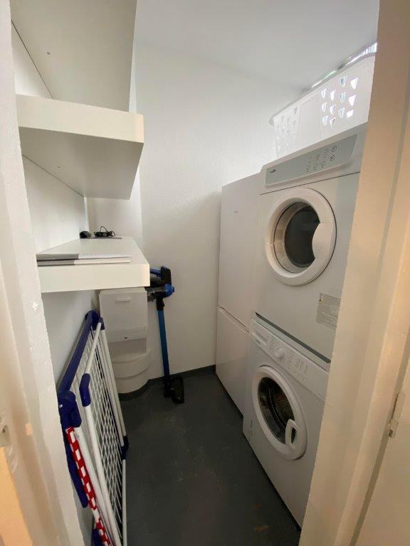 Chambre en colocation meublé de 11,44 m2 au 3ème étage - Photo 5