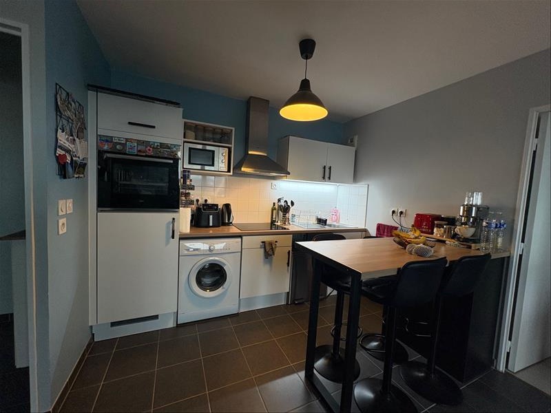 Appartement - 1er étage - 45 m2 - 2 pièces - Meublé - Photo 2
