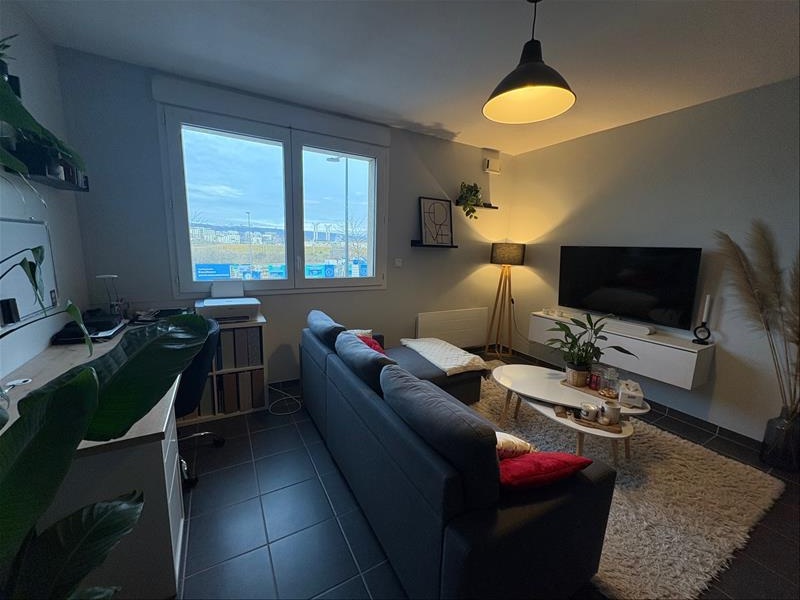 Appartement - 1er étage - 45 m2 - 2 pièces - Meublé - Photo 3