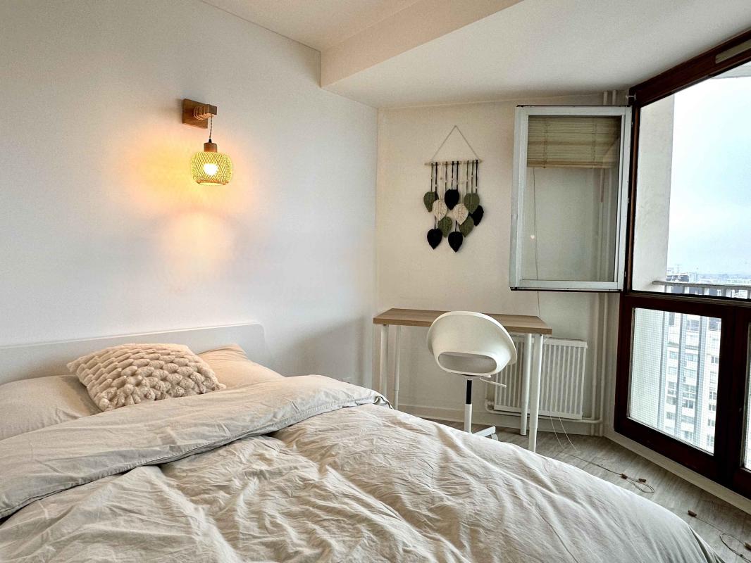 Chambre en colocation non meublé de 11,60 m2 situé au 17ième étage - Photo 2