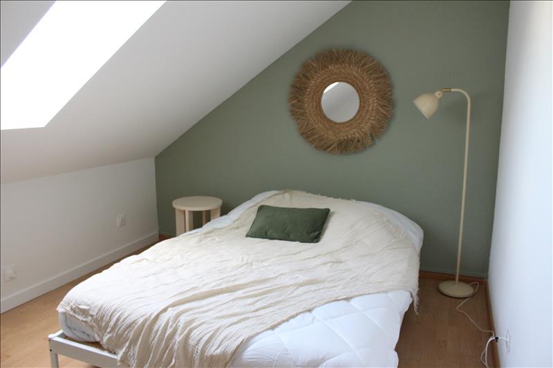 Appartement - 3ème étage - 62,24 m2 - 3 pièces - Meublé - Photo 3