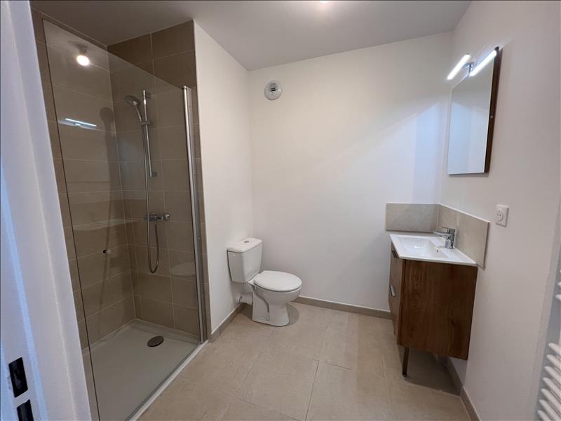 Appartement avec parking et terrasse- 1er étage - 29,41 m2 - 1 pièce - Non meublé - Photo 5
