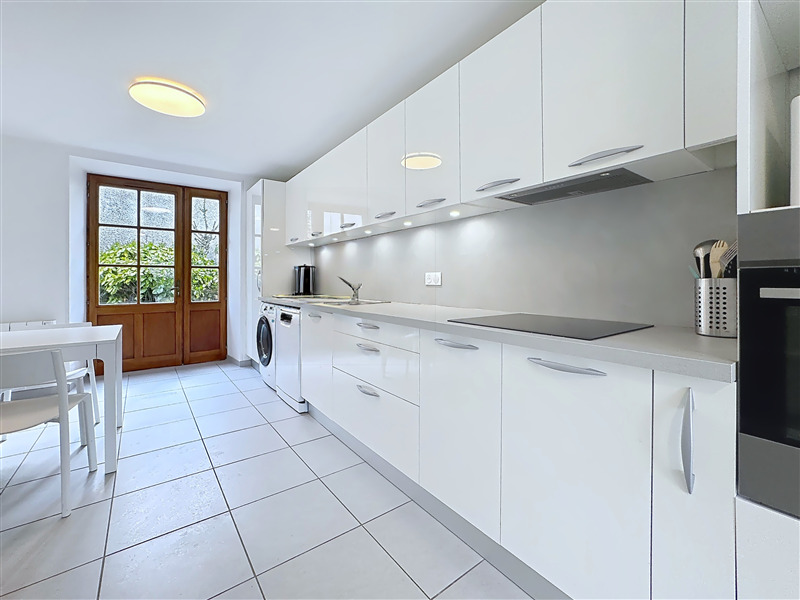 Maison mitoyenne- 104 m2 - 4 pièces - Non Meublé - Photo 3