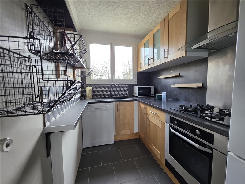 Appartement - 4ème étage - 63,25 m2 - 3 pièces - Meublé - Photo 4
