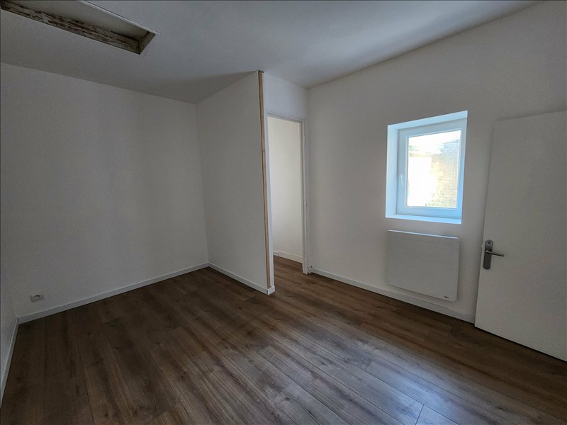 Appartement - 2ème étage - 50 m2 - 3 pièces - Non Meublé - Photo 4