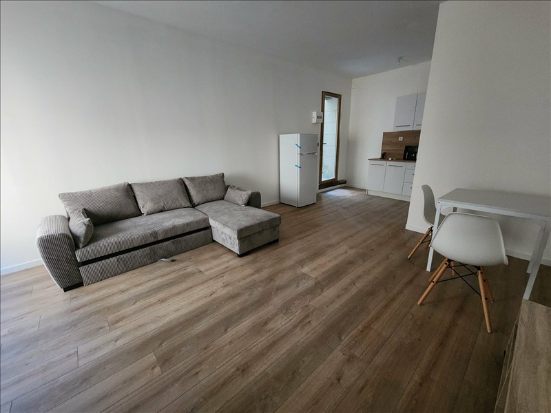 Appartement à louer, 1 pièces, 26 m², 86100 Chatellerault