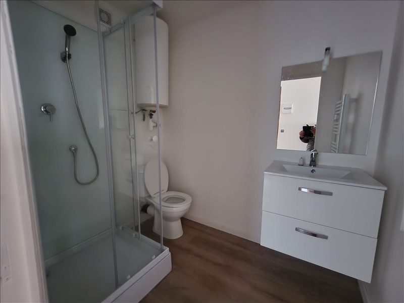 Appartement - RDC - 26.59 m2 - 1 pièce - Meublé - Photo 4