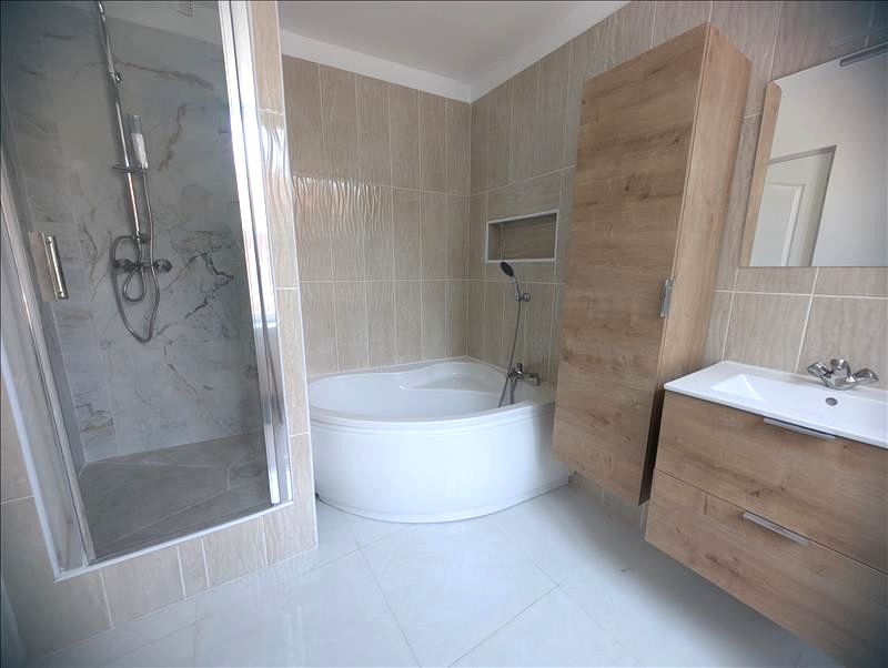 Maison - 74,20 m2 - 3 pièces - Meublé - Photo 4