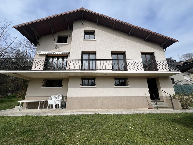 Maison avec piscine - 224,86 m2 - 6 pièces - non Meublé - Photo 4