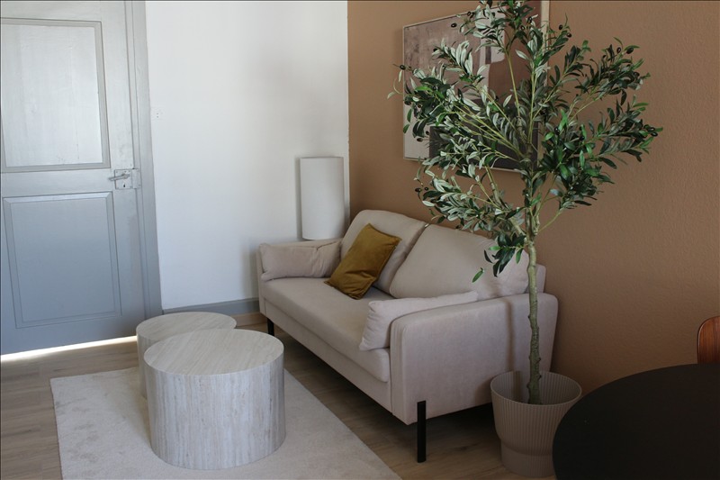 Appartement - 1er étage - 42,23 m2 - 2 pièces - Meublé - Photo 4