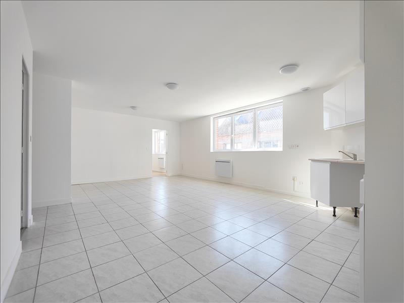 Appartement à louer, 3 pièces, 70 m², Corbie