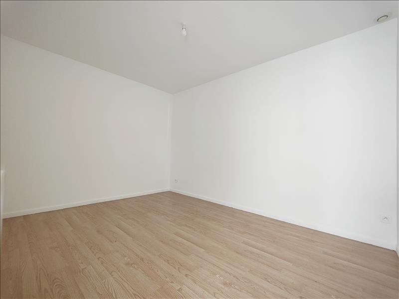 Appartement - RDC - 65 m2 - 3 pièces - Vide - Photo 4