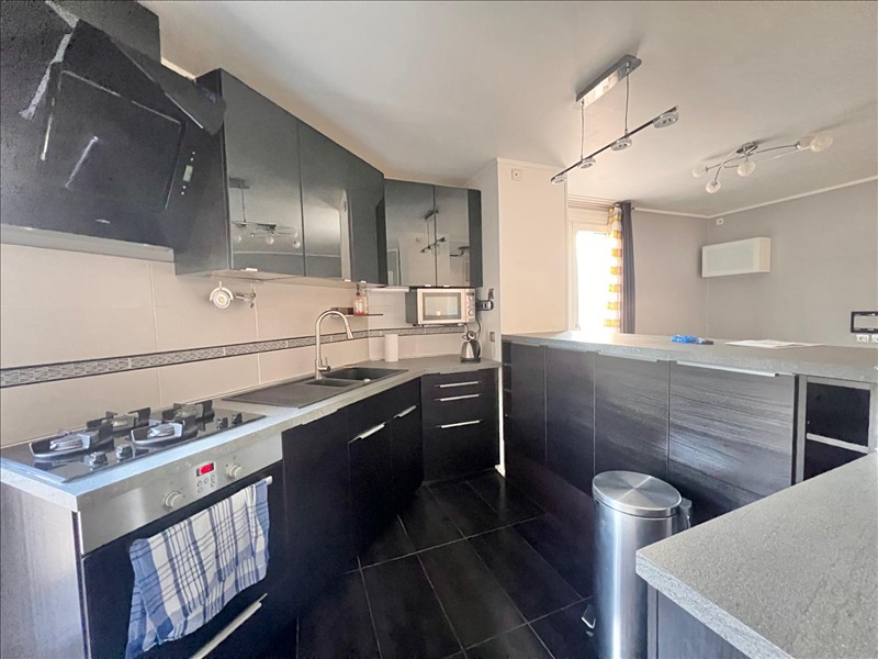 Appartement - 1er étage - 47,39 m2 - 2 pièces - Meublé - Photo 3