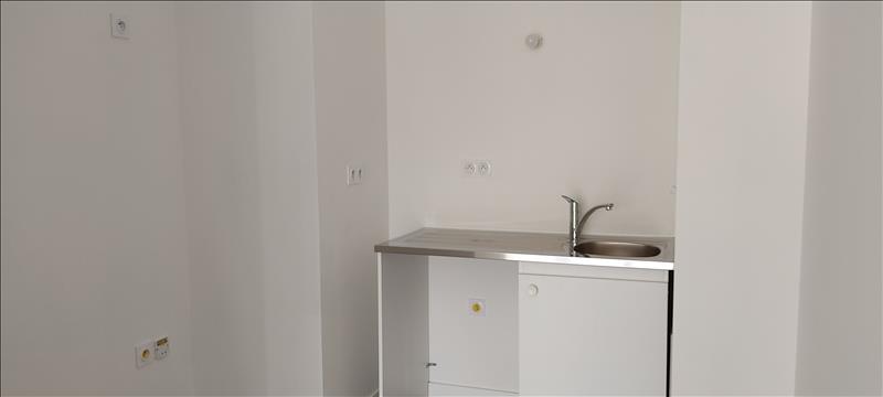 Appartement - RDC - 45 m2 - 2 pièces - Vide - Photo 4