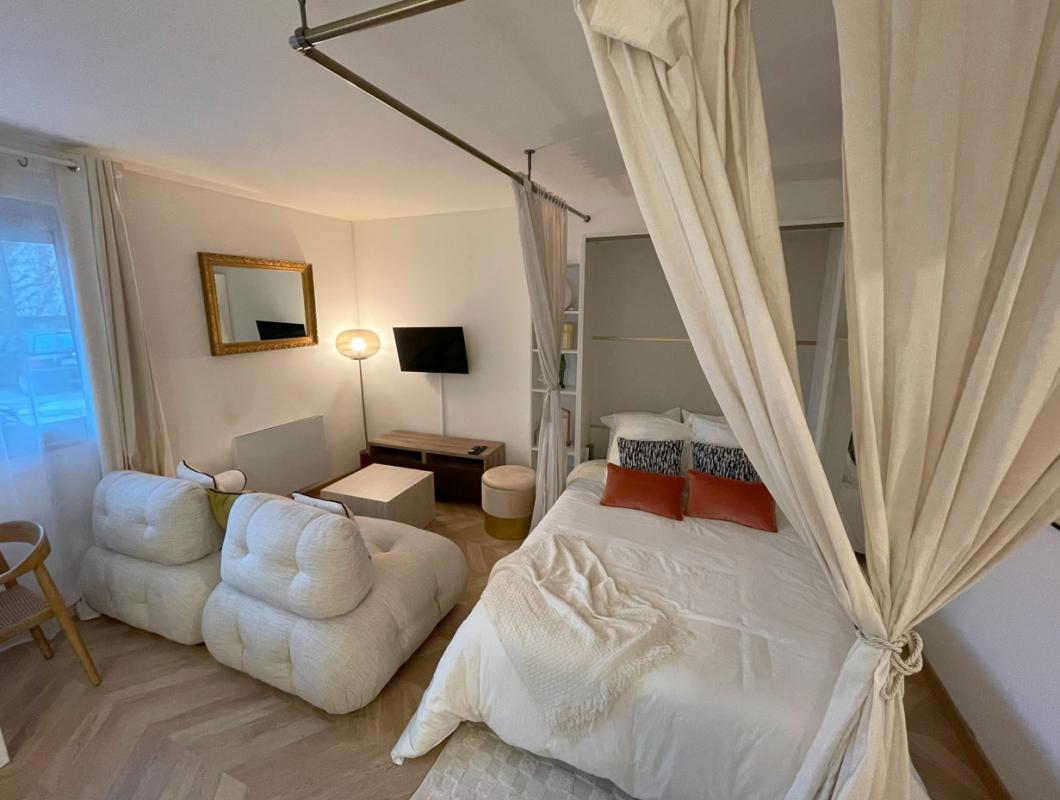Appartement - RDC - 30,40 m2 - 1 pièce - Meublé - Photo 2