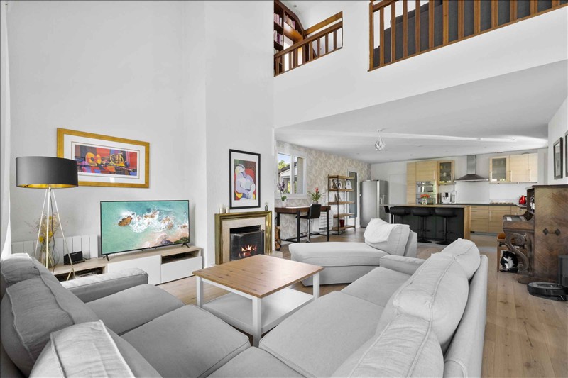 Maison à louer, 6 pièces, 180 m², Noisy Le Roi
