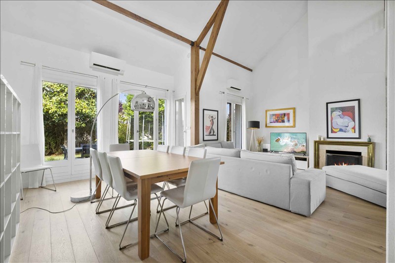 Maison - 180,69 m2 - 6 pièces - Non meublé - Photo 2