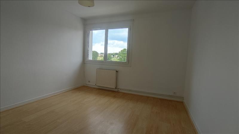 Appartement - 2ème étage - 100,97 m2 - 3 pièces - Non meublé - Photo 5