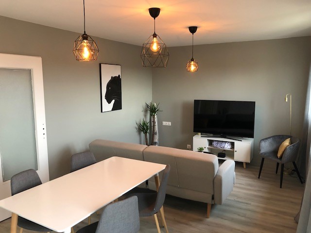 Appartement à louer, 5 pièces, 100 m², 10000 Troyes