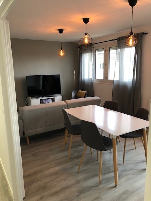 Appartement - 4ème étage - 100,83 m2 - 5 pièces - Meublé - Photo 3