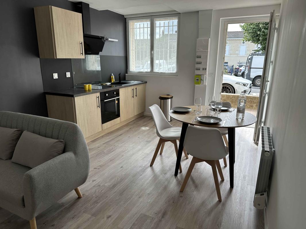 Appartement - RDC - 30,20 m2 - 2 pièces - Meublé - Photo 2