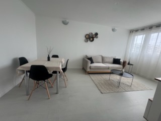 Appartement - 6ème étage - 47 m2 - 2 pièces - Meublé - Photo 2