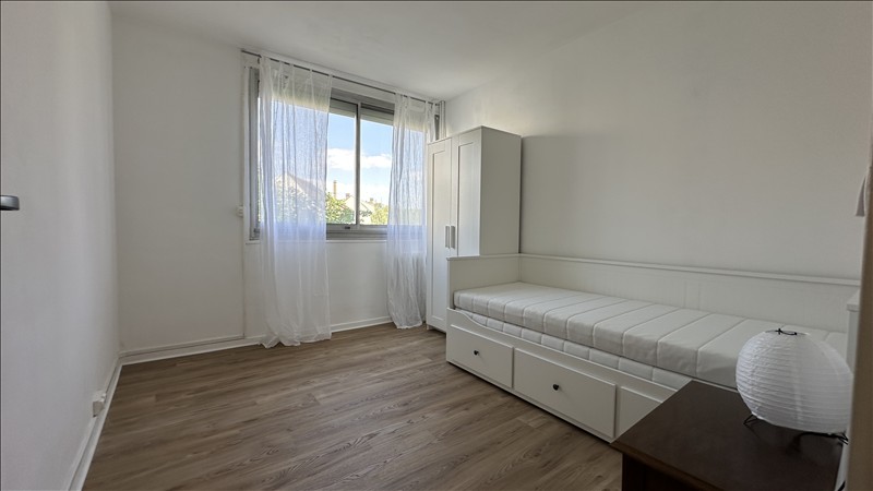 Appartement - 2ème étage - 54,50 m2 - 3 pièces - Meublé - Photo 4