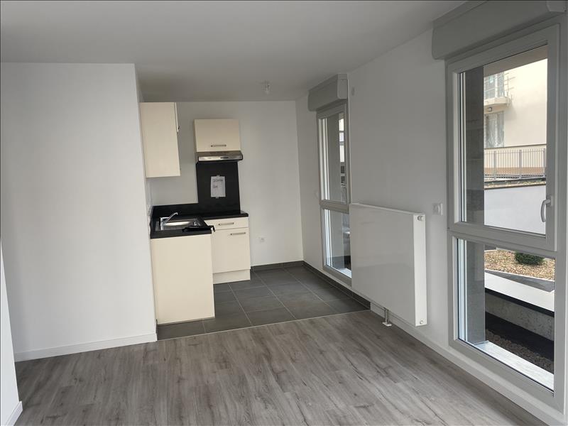 Appartement - 1er étage - 41,56 m2 - 2 pièces - Non meublé - Photo 4