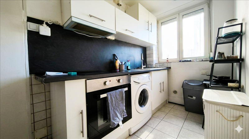 Appartement - 1er étage - 41.94 m2 - 2 pièces - Meublé - Photo 2