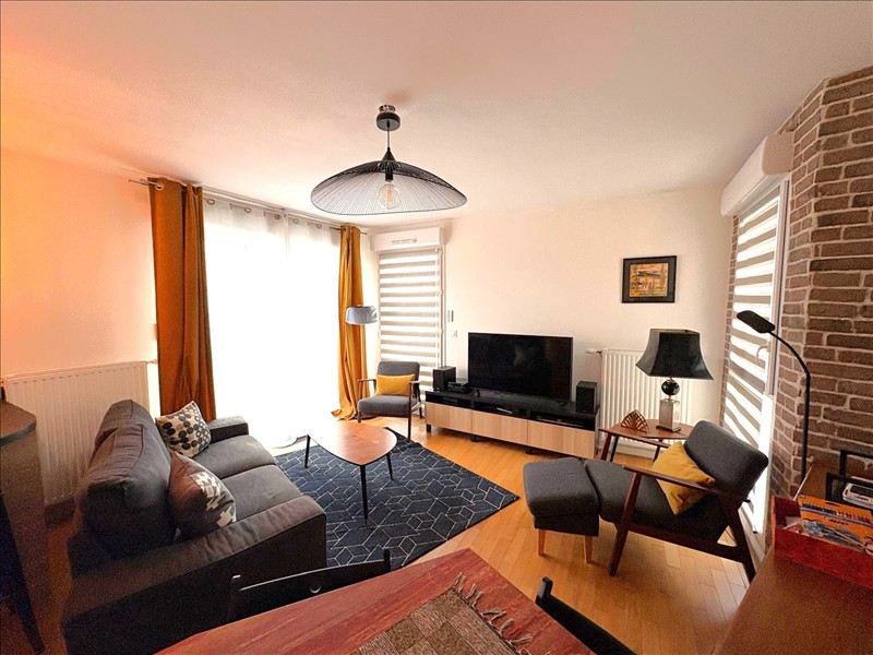Appartement - 5ème étage - 66 m2 - 3 pièces - Meublé - Photo 2