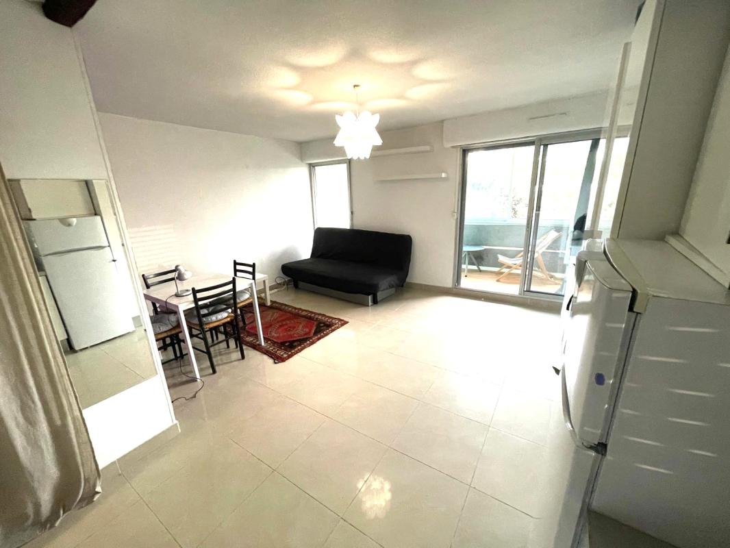Appartement à louer, 1 pièces, 27 m², Montpellier