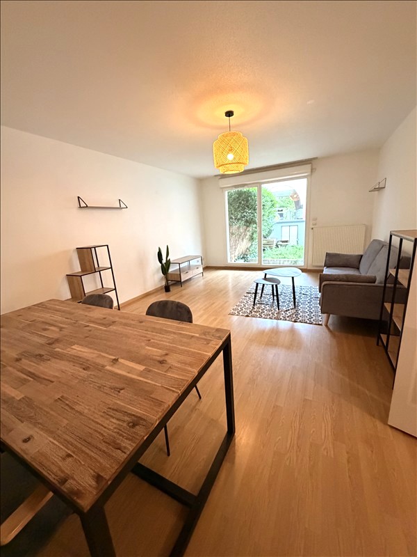 Appartement à louer, 3 pièces, 73 m², Nancy