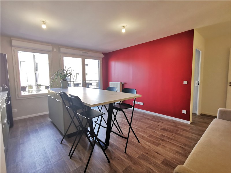 Appartement - 4ème étage - 43.57 m2 - 2 pièces - Meublé - Photo 2