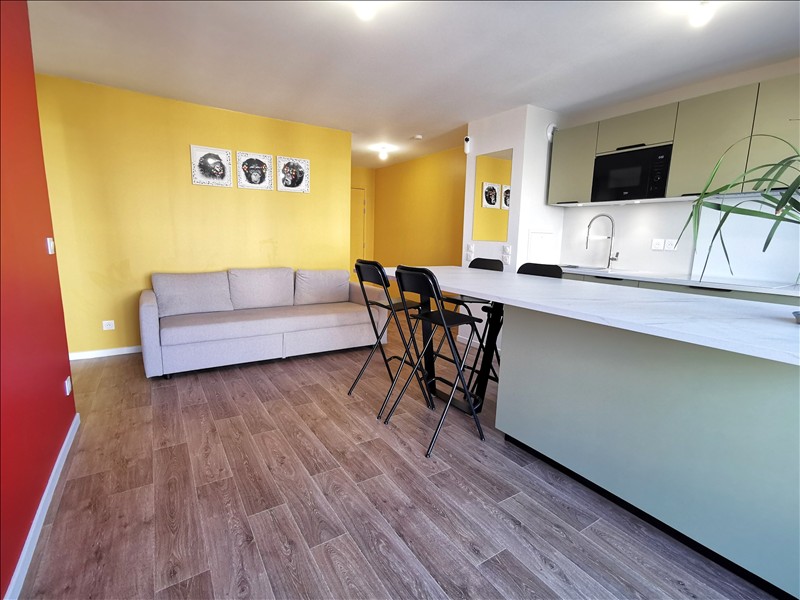 Appartement - 4ème étage - 43.57 m2 - 2 pièces - Meublé - Photo 3