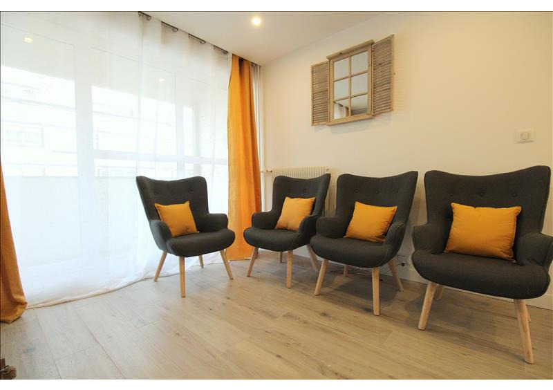 Chambre meublée en colocation - 11,5m2 au 4e étage - Photo 4