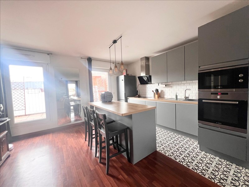 Appartement F5 - 5ème étage - 93,86 m2 - 5 pièces - Meublé - Photo 2