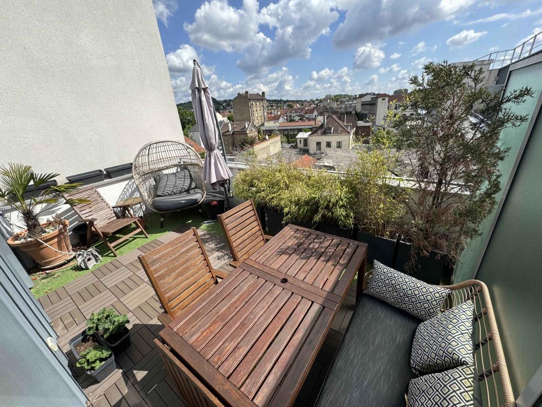 Appartement F5 - 5ème étage - 93,86 m2 - 5 pièces - Meublé - Photo 3