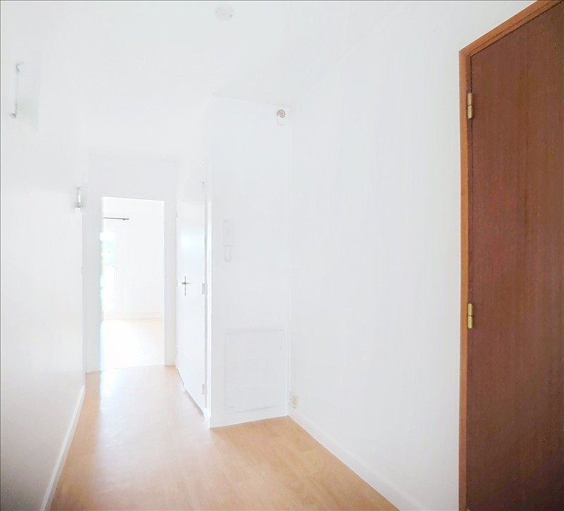 Appartement - 3ème étage - 52 m2 - 2 pièces - Non meublé - Photo 3