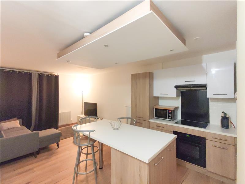 Appartement - Meublé - 1er étage - 37,9 m2 - 2 pièces - Photo 2