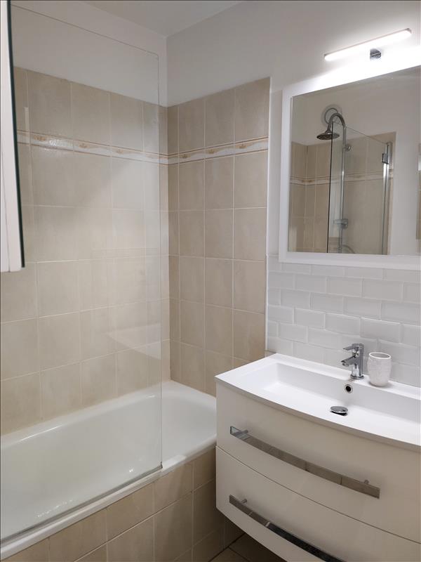 Appartement - Meublé - 1er étage - 37,9 m2 - 2 pièces - Photo 5