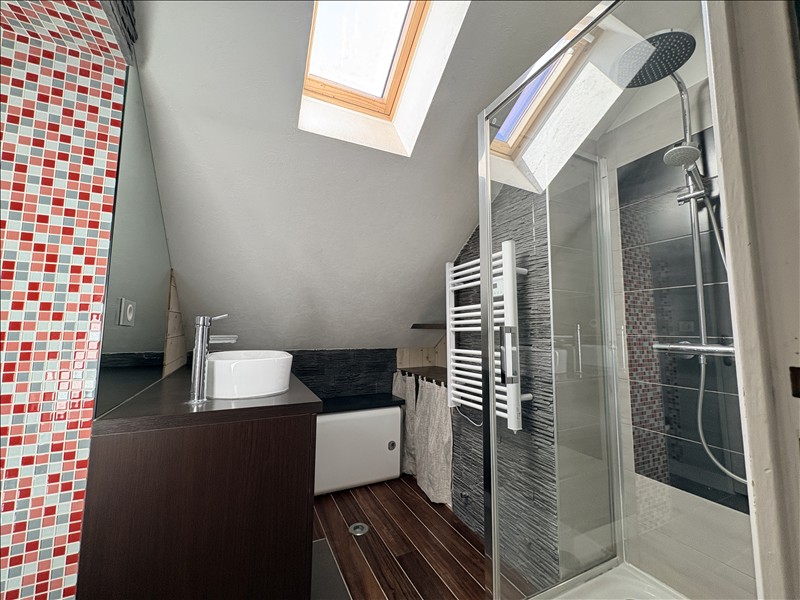 Appartement - 2ème étage - 50 m2 - 3 pièces - Meublé - Photo 5