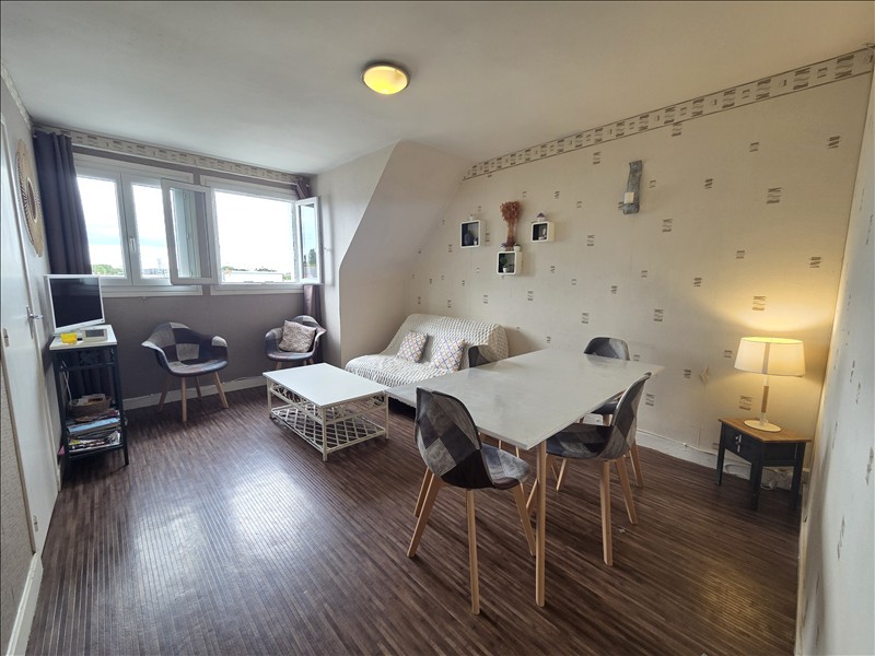 Appartement à louer, 3 pièces, 48 m², 56100 Lorient