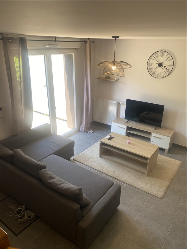Appartement - RDC - 70 m2 - 3 pièces - Meublé - Photo 3