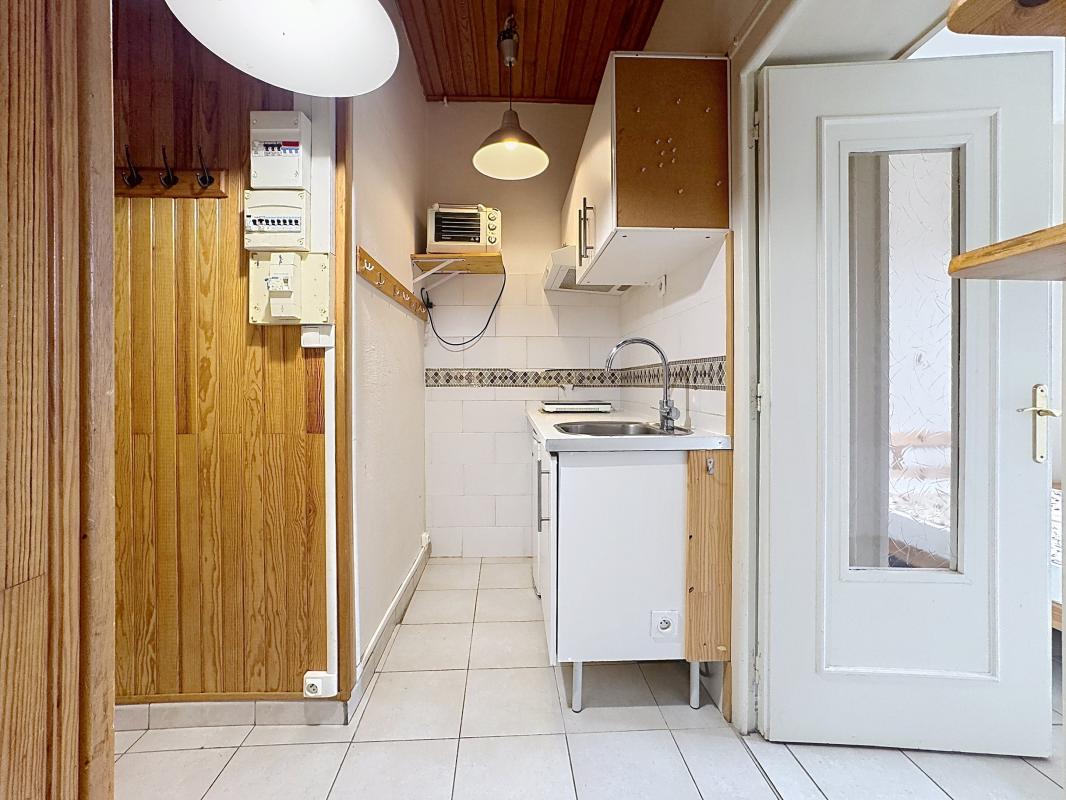 Appartement - 4ème étage - 32 m2 - 2 pièces - Meublé - Photo 5