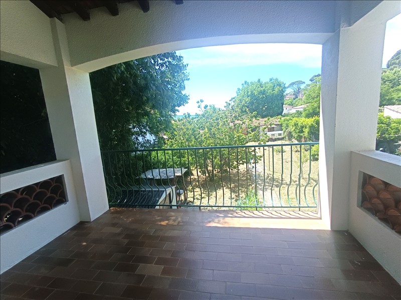 Appartement à louer, 3 pièces, 65 m², 83460 Les Arcs